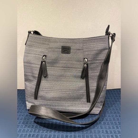 Roots Crossbody Bag - Picture 12 of 12